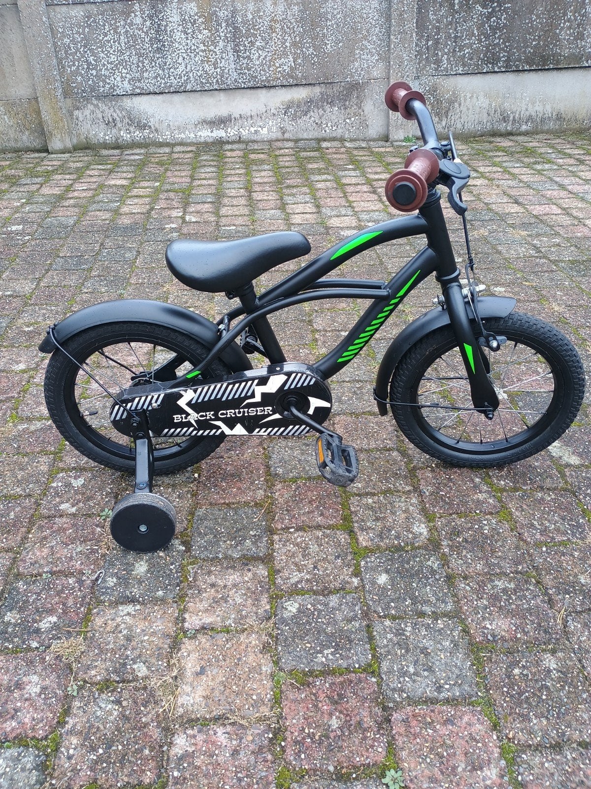 14 inch fietsje van het merk volare, Fietsen en Brommers, Ophalen, Zijwieltjes, Gebruikt, Velgrem