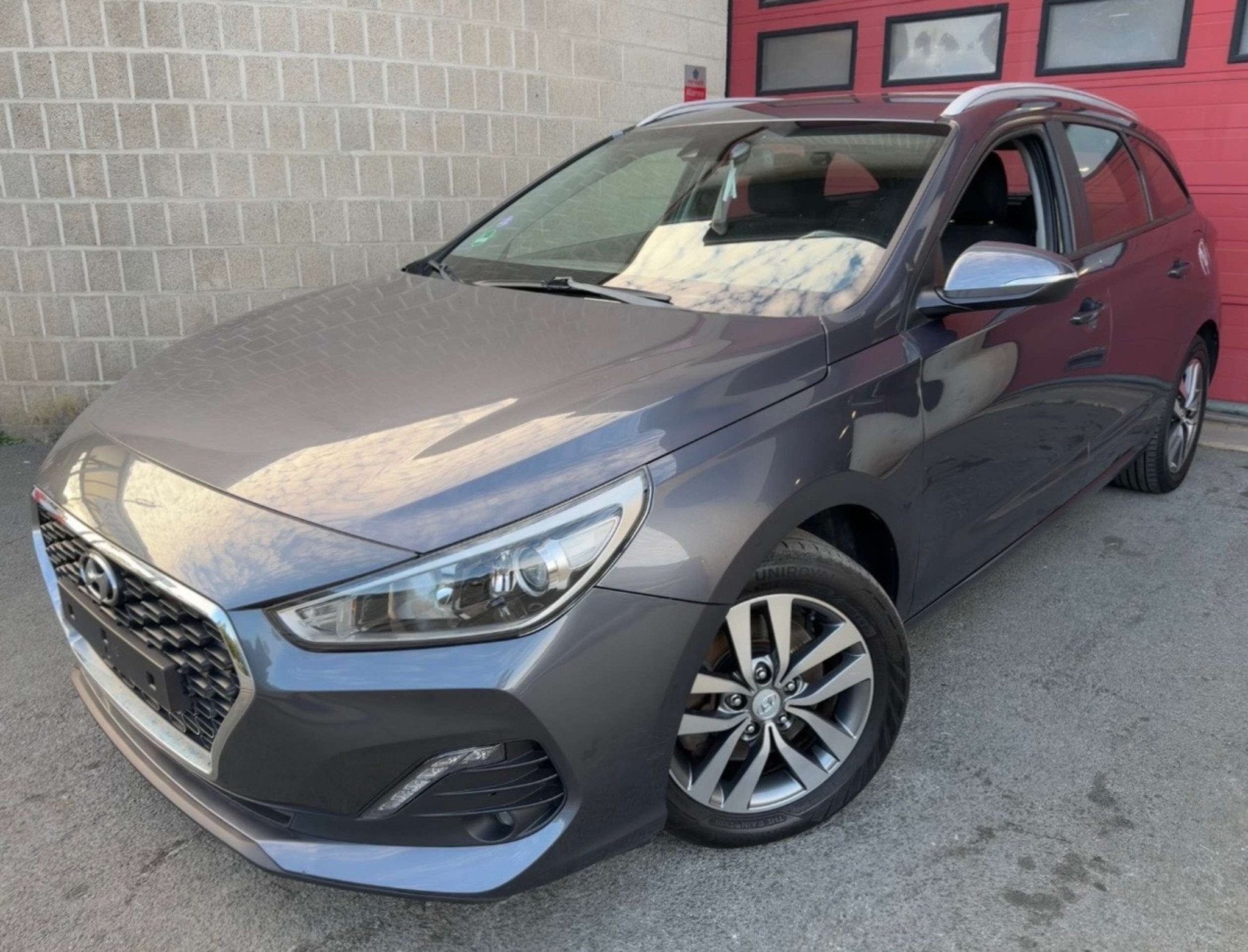 Hyundai i30 SW 1.0 T-GDi Twist +CLIM +NAVI +CAR-PASS, Auto's, Gebruikt, Euro 6, 120 pk, Bedrijf