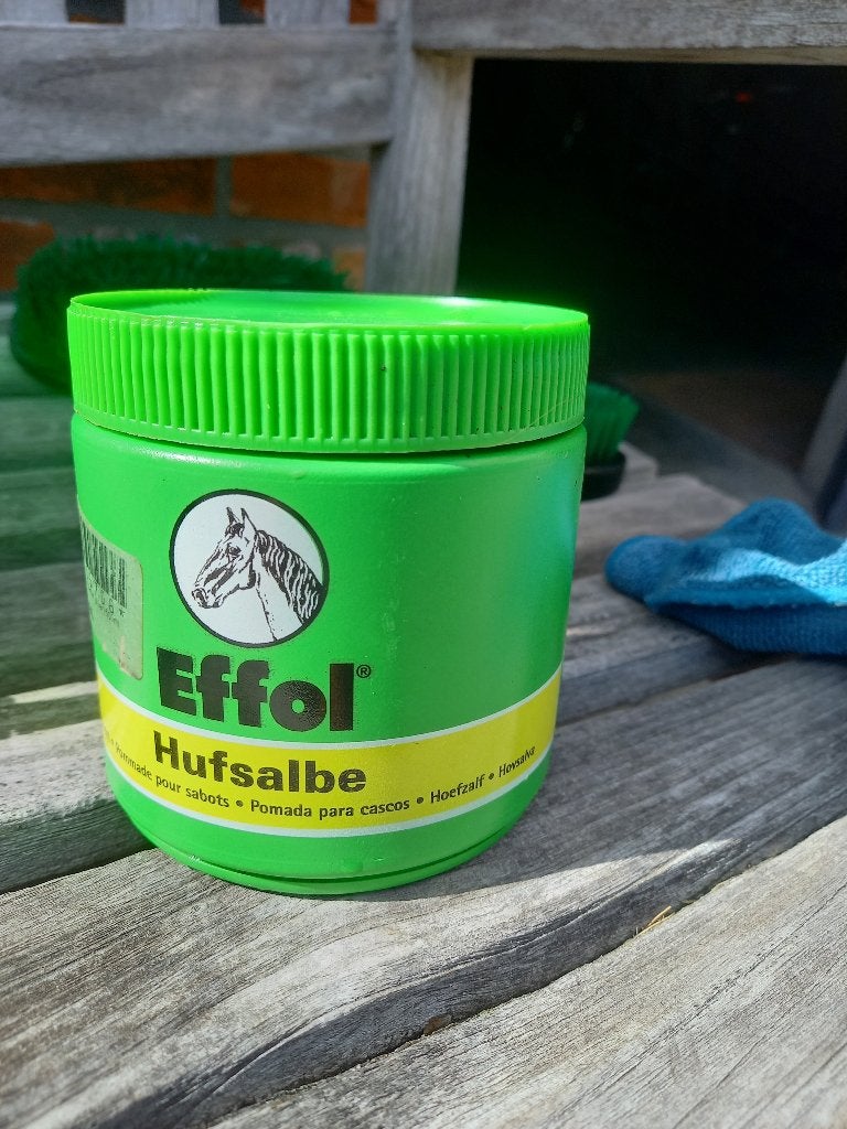 Hoefvet en insectenspray paard, Overige merken, Ophalen, Zo goed als nieuw