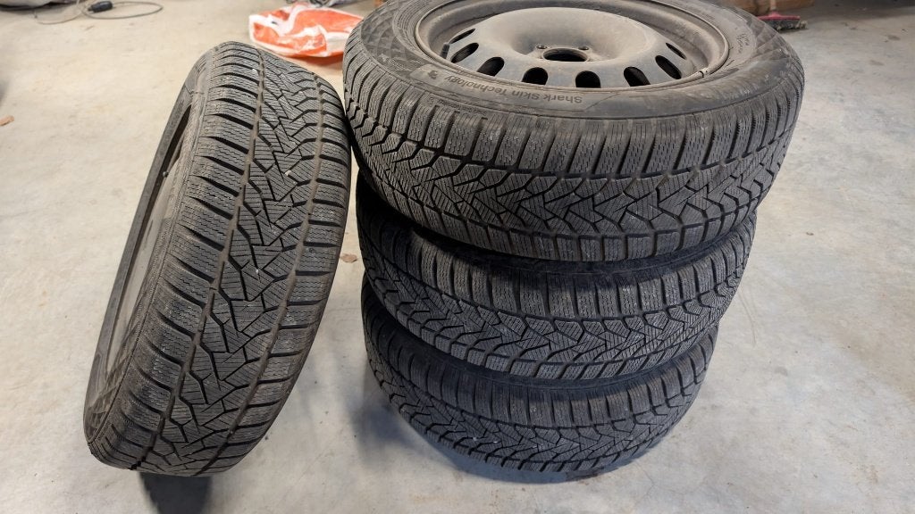 Winterbanden met velgen voor Peugeot, Citroën, DS, Ophalen, 16 inch, Banden en Velgen, Nieuw