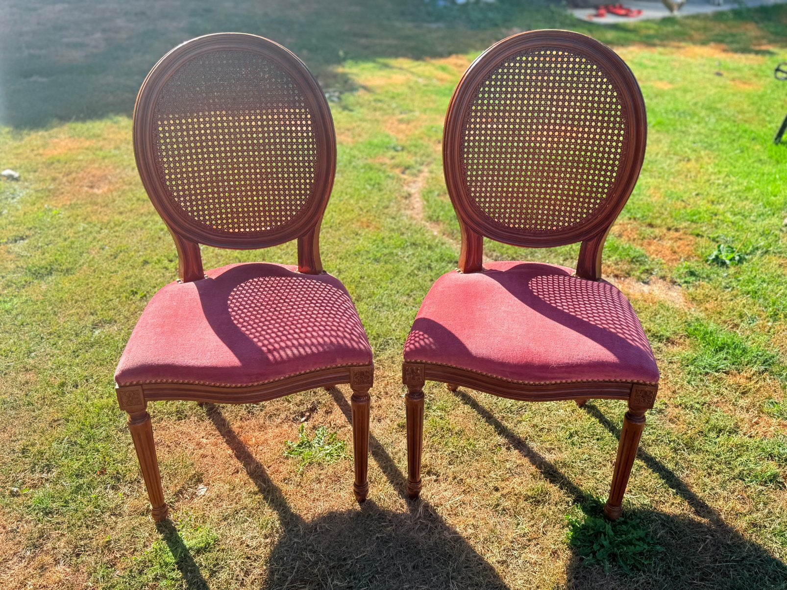 2 Chaise de style Louis XVI médaillon, Enlèvement