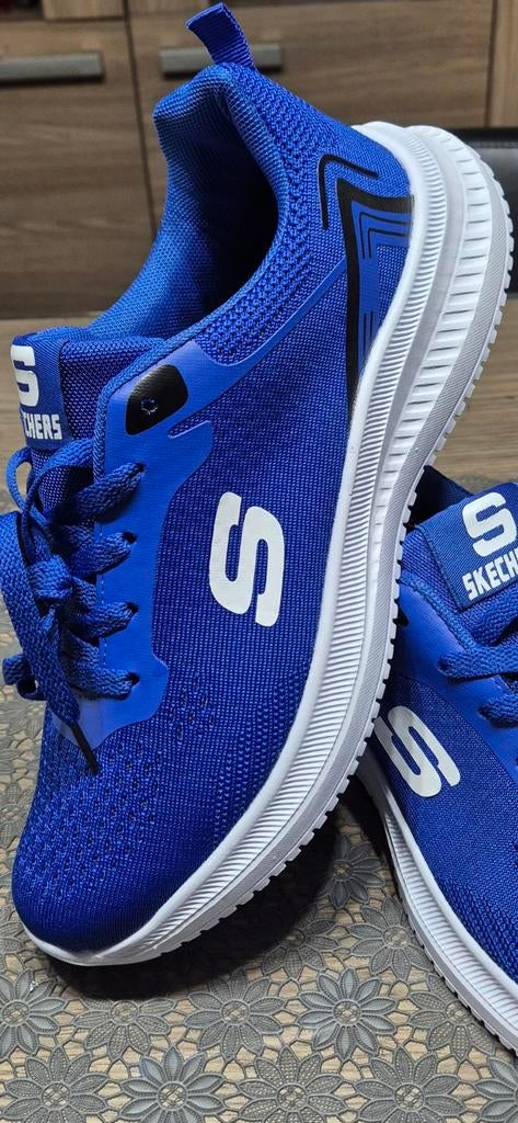 Skechers sportschoenen maat 43., Sport en Fitness, Ophalen of Verzenden