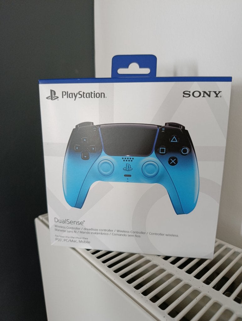 SEALED PS5 Controller - Rhythm Blue, Games en Spelcomputers, Spelcomputers | Sony Consoles | Accessoires, PlayStation 5, Nieuw
