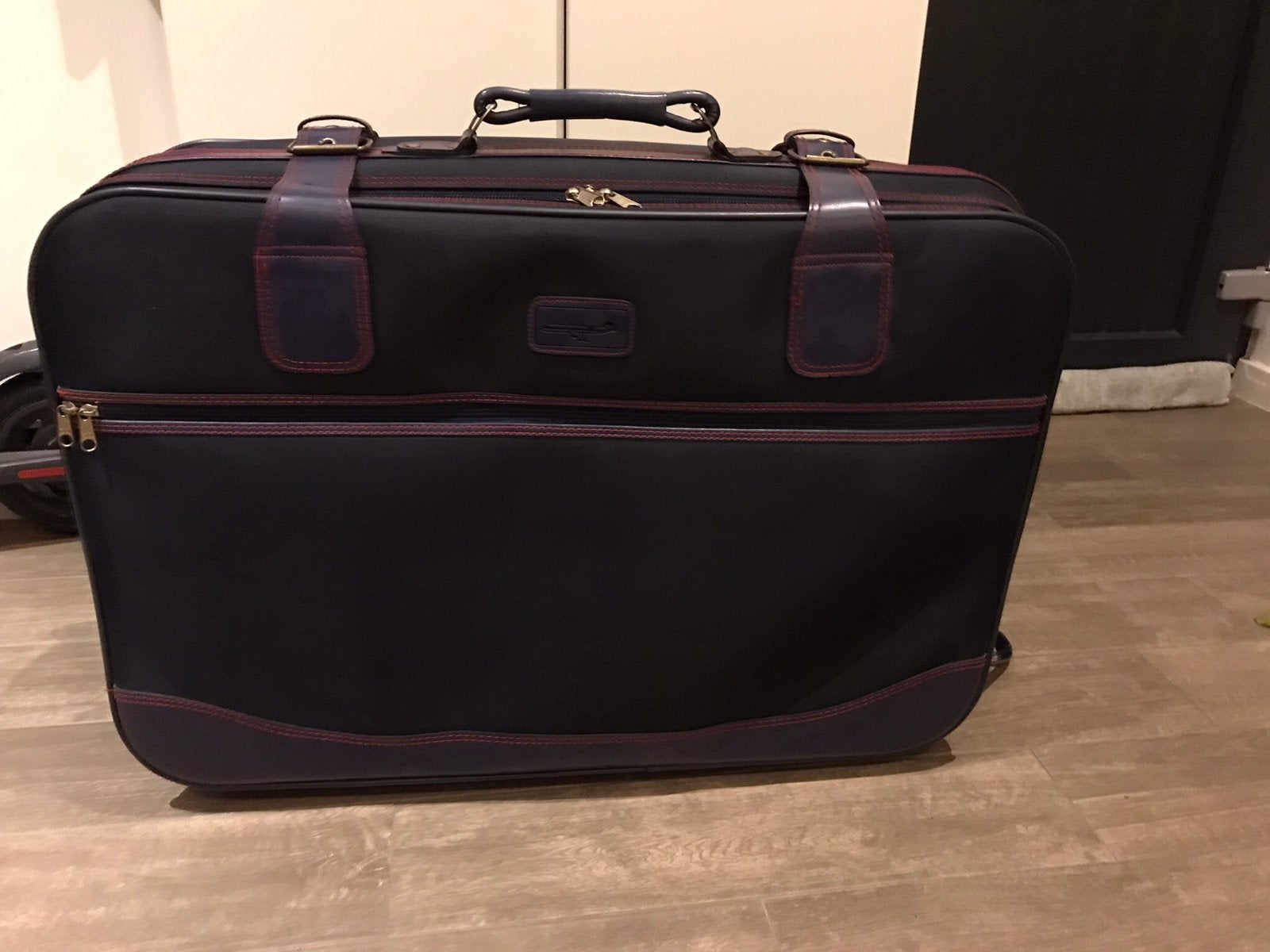GROTE KOFFER / REİSKOFFER / VALİES MET WİELEN EN HANDVAT, Handtassen en Accessoires, Koffers, 45 tot 55 cm, Ophalen of Verzenden