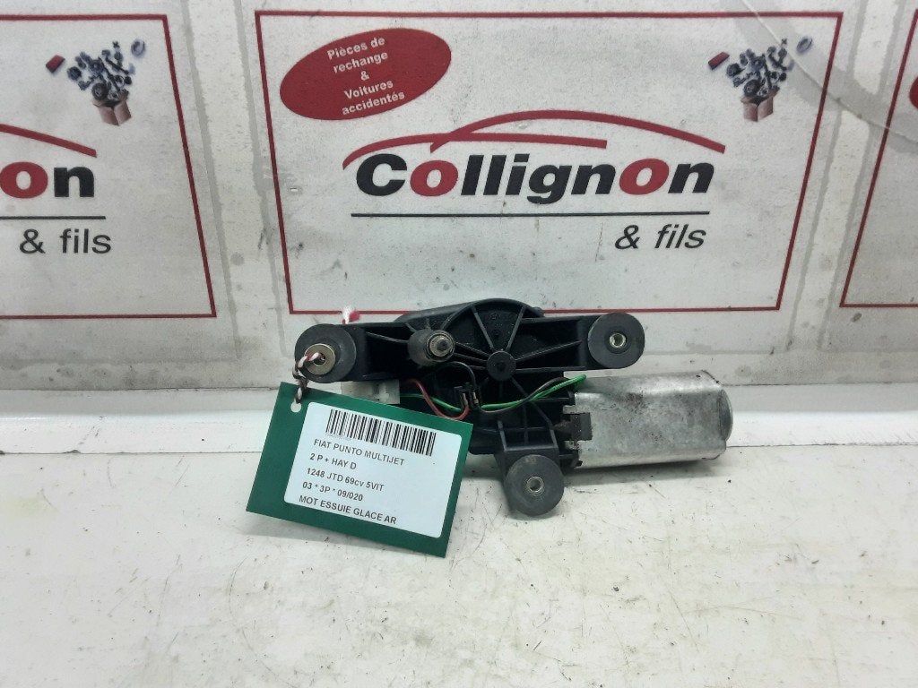 MOTEUR ESSUIE-GLACE ARRIÈRE Fiat Punto II (188) (66350001), Mevr. I. Hauben, Utilisé, Fiat, Rue de l'Espoir 34 34
4030  GRIVEGNÉE, BE