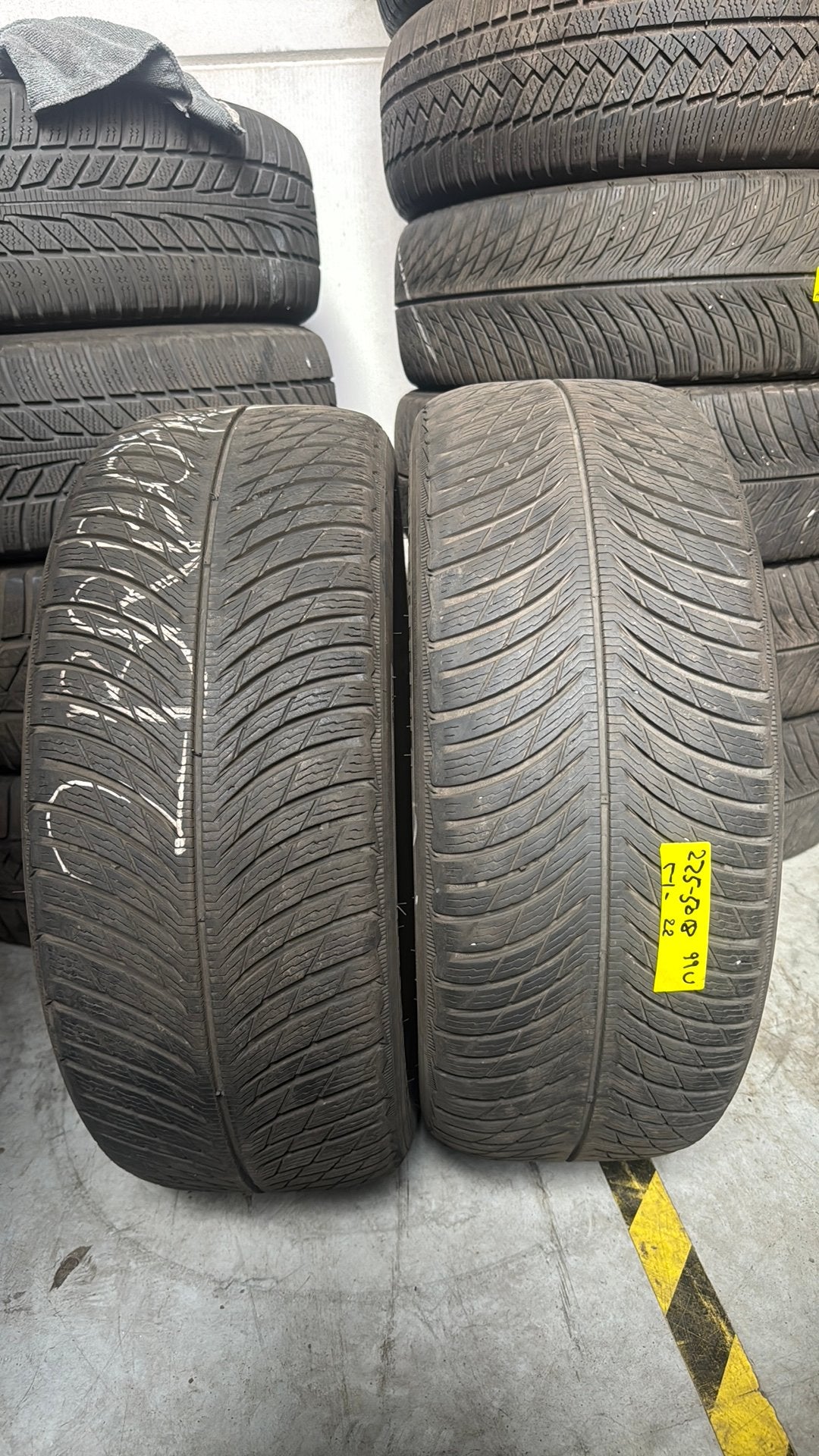 2255018 225/50/18 225/50R18 winterbanden merk Michelin, Ophalen
