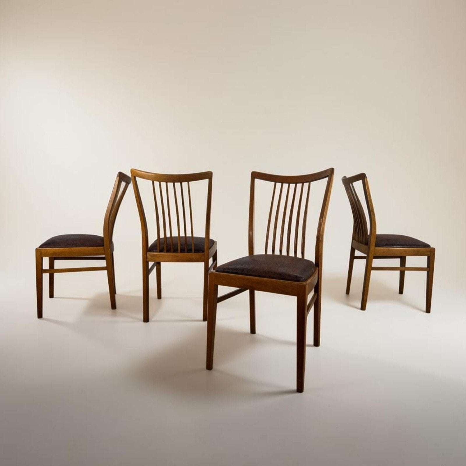 ensemble de 4 chaises vintage retapissées, Enlèvement, Tissus, Mid-century, Quatre