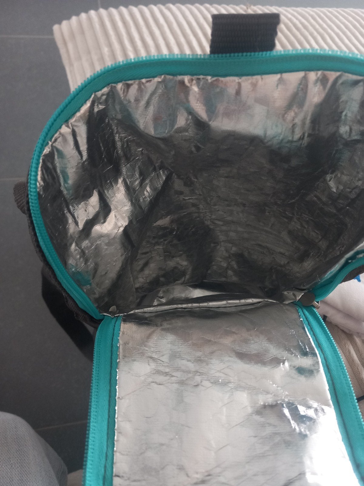 Te koop papfles verwarmen voor in de auto op 12 v, Ophalen, Zo goed als nieuw