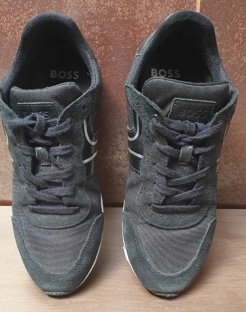 HUGO BOSS ZWARTE SNEAKERS (MAAT 37) VOOR JONGENS, Ophalen, Sportschoenen, Zo goed als nieuw, Hugo Boss