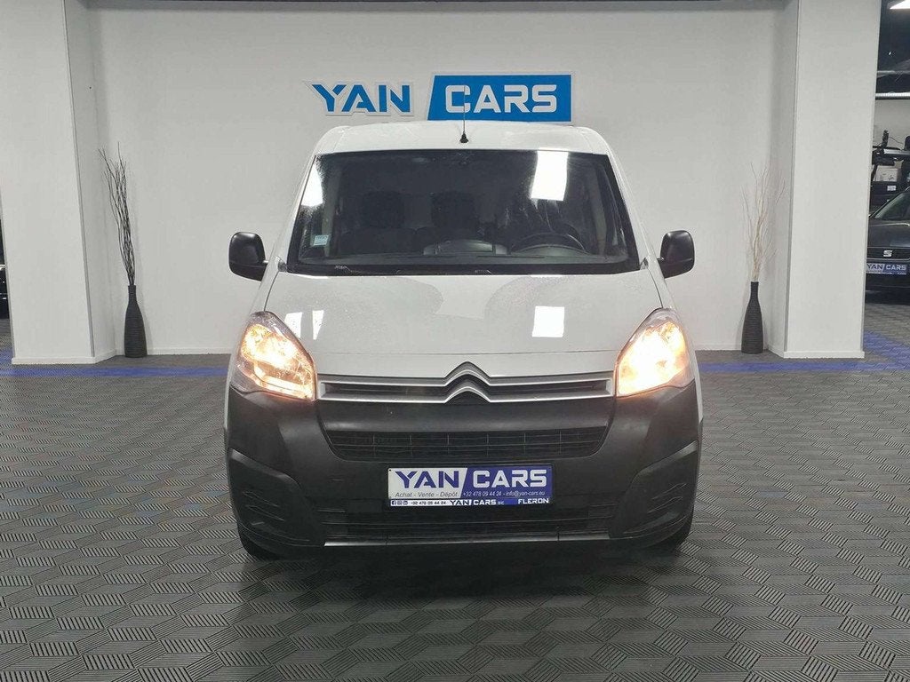 Citroën Berlingo 3PL • BOITE AUTO • CLIM • CRUISE •, Autos, 1408 kg, Achat, Euro 6, Entreprise