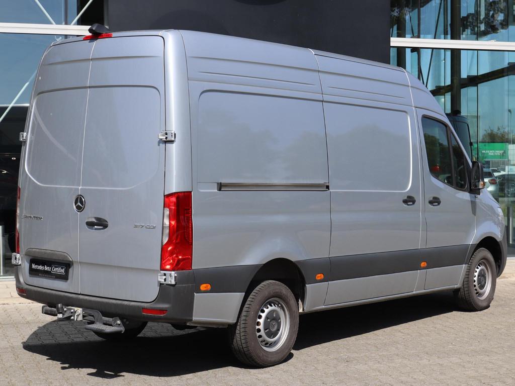 Mercedes-Benz Sprinter 317 CDI L2H2 HULP LUCHTVERING, Auto's, Bestelwagens en Lichte vracht, Automaat, Gebruikt, Euro 6, 4 cilinders