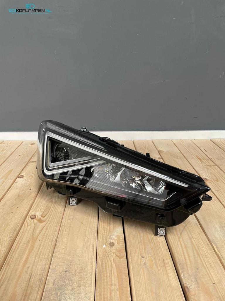 Seat Leon 4 IV 5FJ 2021 Full LED koplamp rechts, Ophalen, Gebruikt, -, -