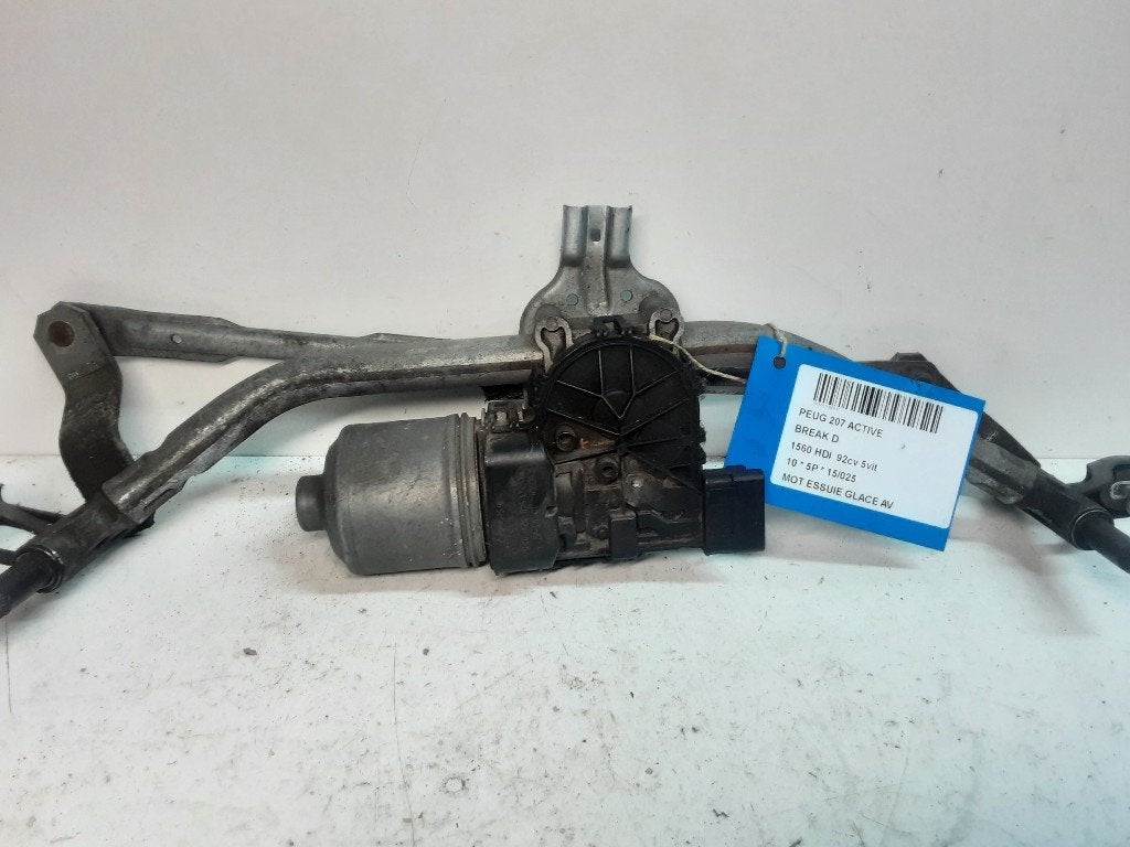 MOTEUR ESSUIE-GLACE AVANT 207 SW (WE / WU) (0390241540), Kontakt-peugeot@peugeot.com, Utilisé, Peugeot Deutschland GmbH, Bahnhofsplatz
65423  Rüsselsheim, DE