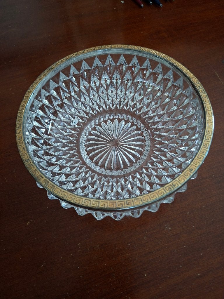 schaal in geslepen glas, Ophalen