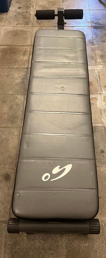 Banc musculation et vélo de chambre, Enlèvement, Utilisé