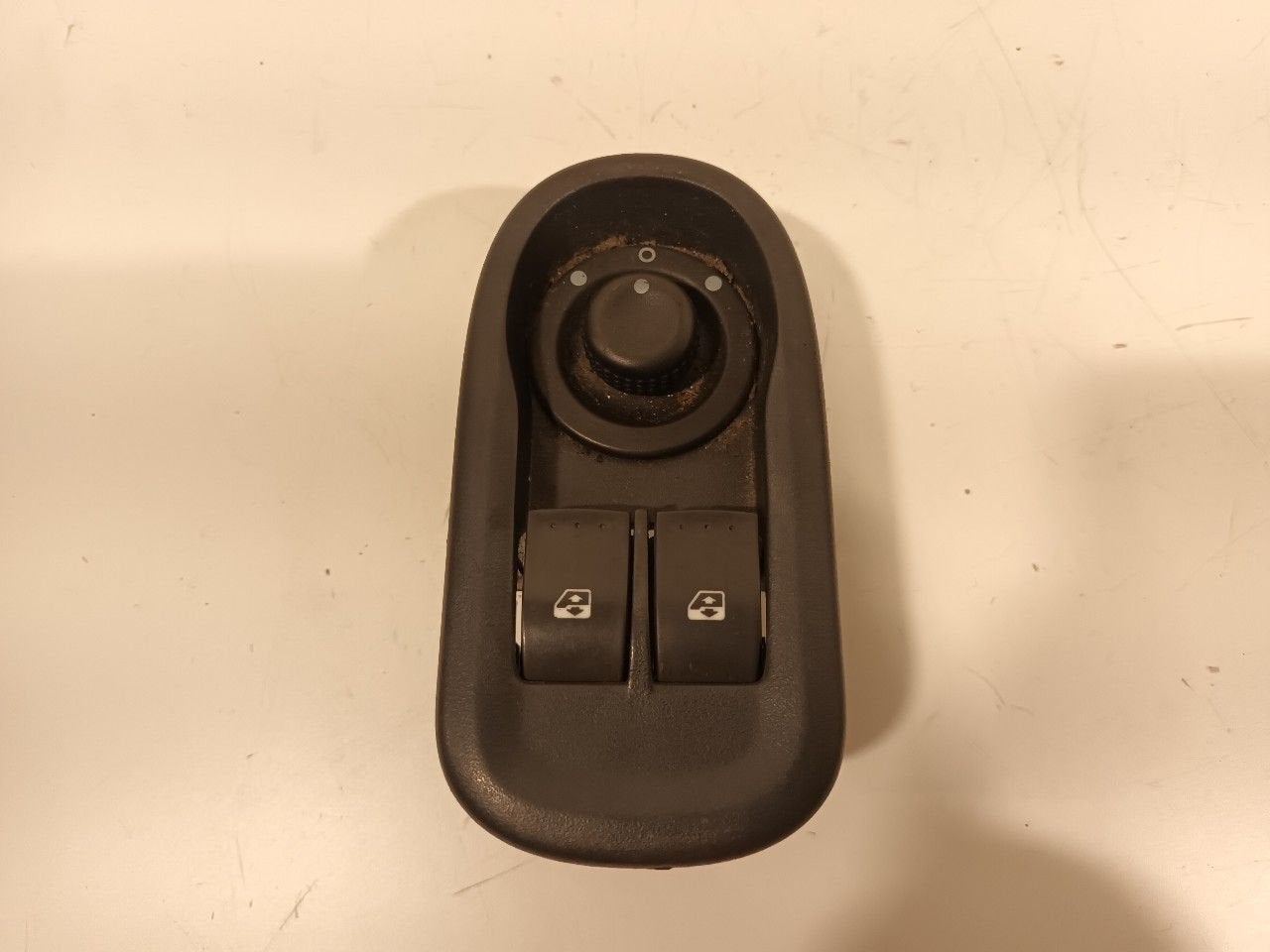 Bedieningspaneel elektrische ramen Opel Movano, Onderdelen@venauto.nl, Van der Ven Autorecycling B.V., Gebruikt, Ettenseweg 76, 4706 PB Roosendaal, The Netherlands