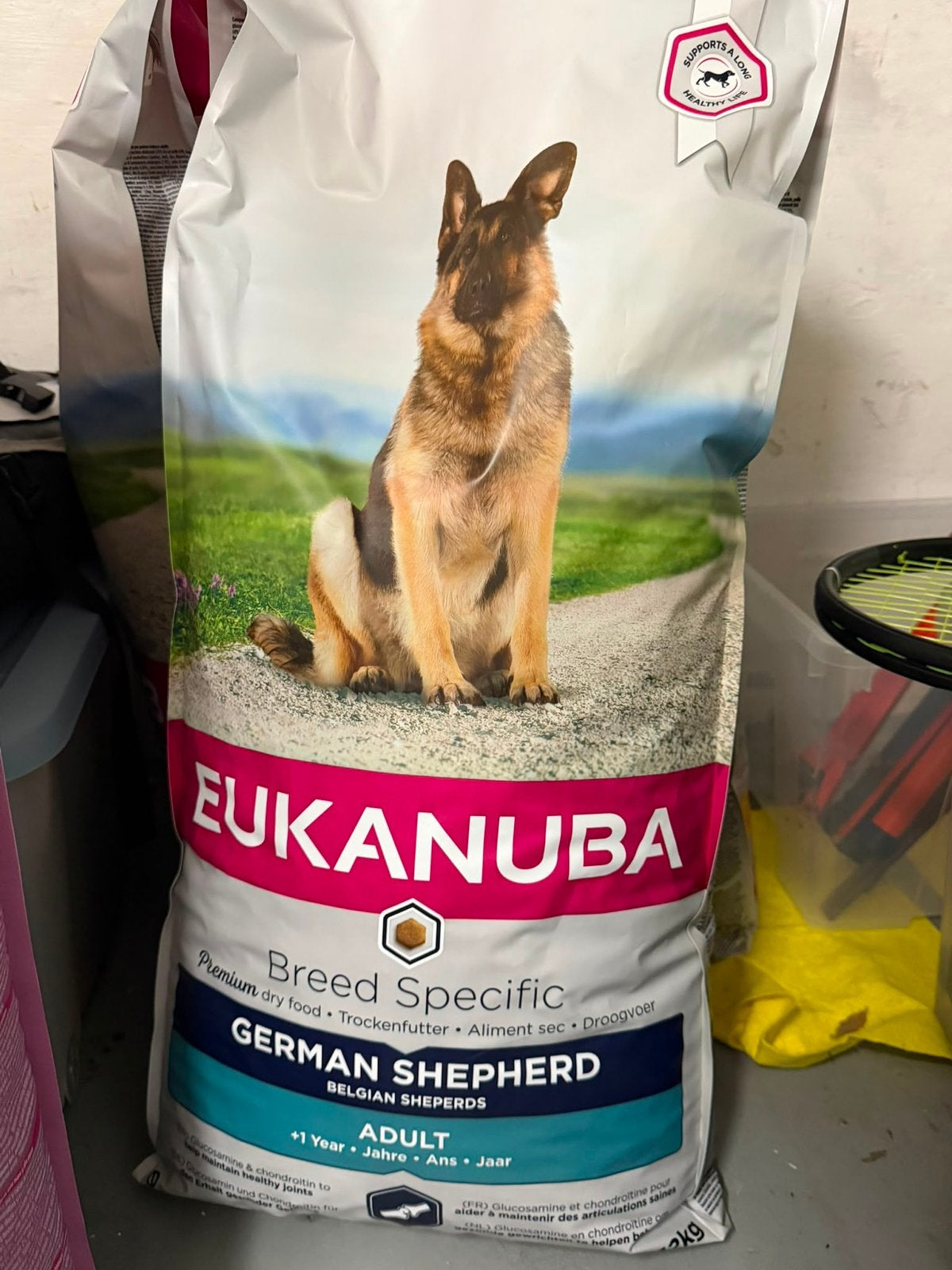 Honden eten , weg wegens overlijden van hond ., Dieren en Toebehoren, Ophalen, Hond