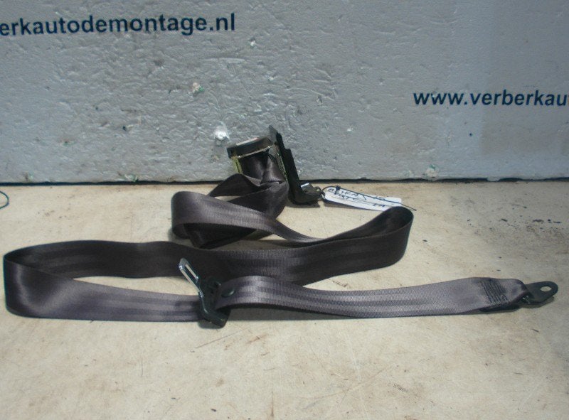 VEILIGHEIDSGORDEL LINKS ACHTER Opel Astra J GTC (PD2 / PF2), Gebruikt, Opel, Opel Automobile GmbH, Kontakt-opel@opel.com
