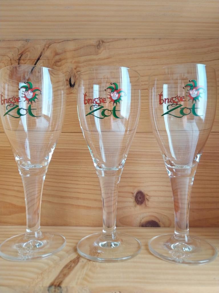 Bierglazen Brugze Zot, Enlèvement