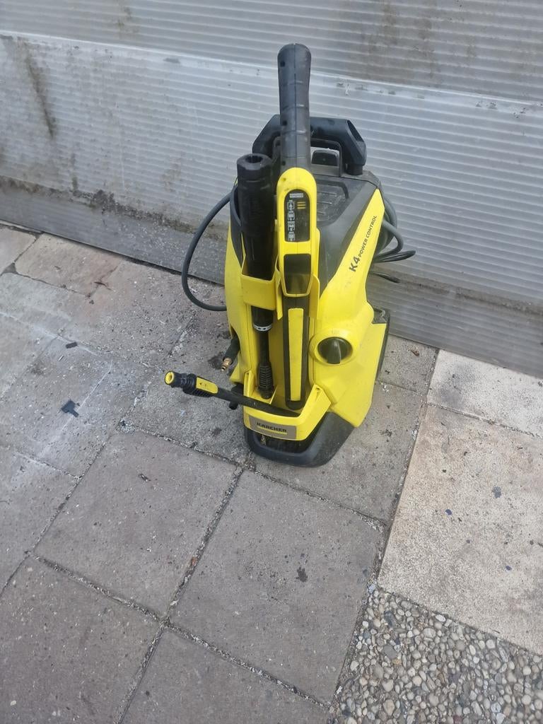 Hoogedrukreiniger karcher k4 power control  135bar rioolrat, Enlèvement