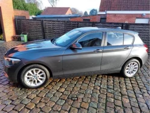 BMW 116i Urban Automaat/2014/ 𝟳𝟮𝟬𝟬𝟬𝗸𝗺/1.6 benz/€11990, Auto's, Automaat, 1 Reeks, 1600 cc, Onderhoudsboekje
