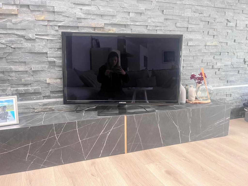 Tv kast grijs/marmer look, Ophalen, Zo goed als nieuw