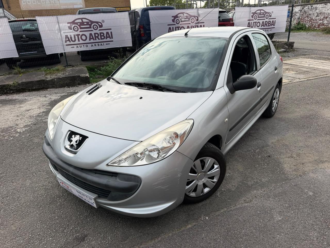 PEUGEOT 206+ Urban 1.1i (Essence) Euro5 01/2013 60.000km, Autos, 1124 cm³, Achat, Entreprise, Boîte manuelle