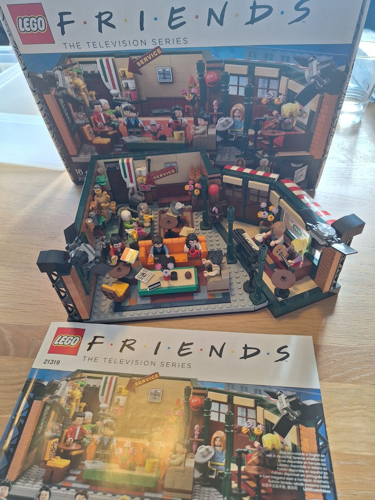 lego friends central perk 21319, Kinderen en Baby's, Speelgoed | Duplo en Lego, Ophalen, Lego, Ideas, Inclusief instructies