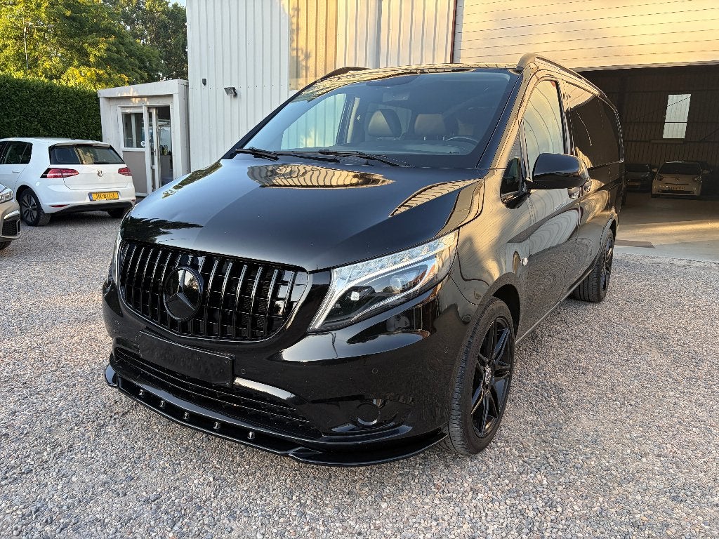 Mercedes-Benz Vito 119 CDI Lang Dubbel cabine AMG CAM Youtub, Auto's, Automaat, 4 cilinders, 2500 kg, Zwart
