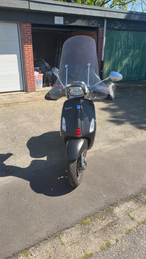 Vespa sprint 2022, Enlèvement, Comme neuf