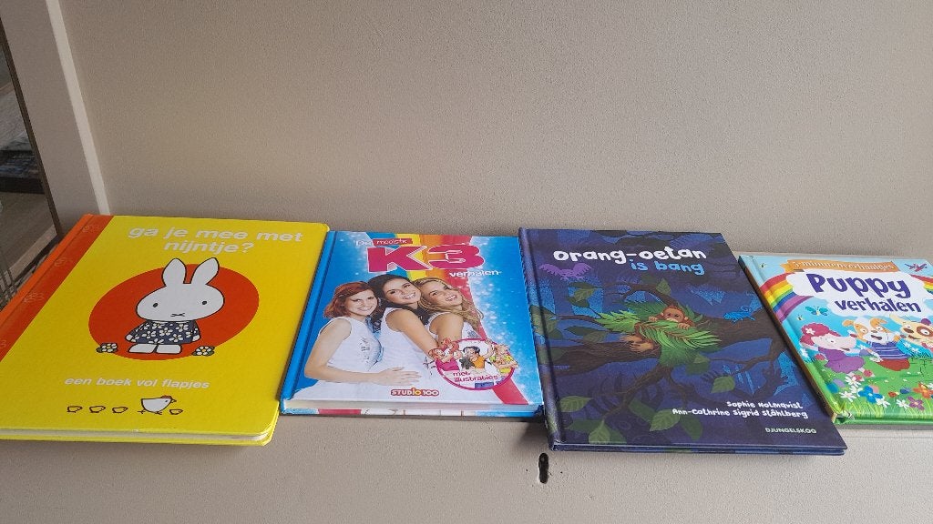 4 kinderboeken, Ophalen of Verzenden