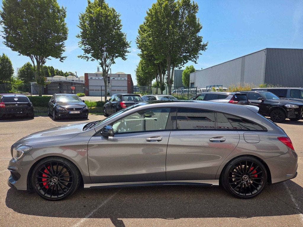 Mercedes-Benz CLA-Klasse 45 AMG 4-Matic Pano/MemoryKeyless/S, Achat, Euro 6, Entreprise, 5 portes