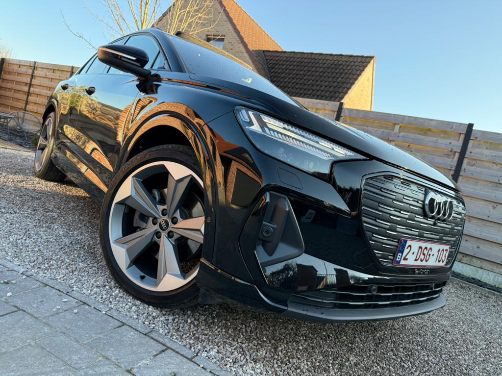 AUDi Q4 ETRON / 3x S-LINE / 45000km / garantie audi 2028, Autos, Audi, Achat, Euro 6, Entreprise, https://public.car-pass.be/vhr/5dd27088-3b41-4545-ad38-3f13d57e4119