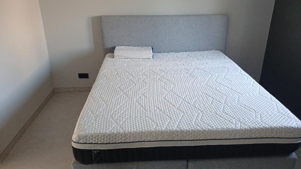 Bed, Ophalen, 210 cm, Moderm, 180 cm