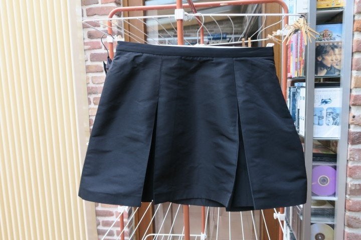 Rokje nieuw zwart Red Valentino mt 40 (it44), Vêtements | Femmes, Neuf, Taille 38/40 (M), Enlèvement ou Envoi, Red Valentino