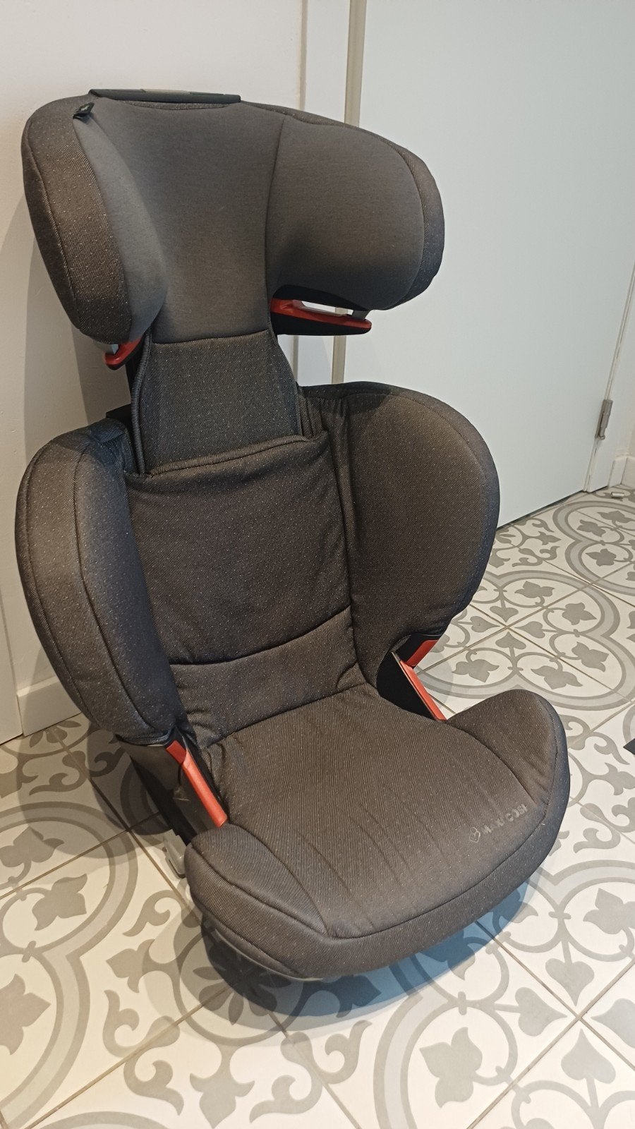 Maxi cosi rodifix, Ophalen