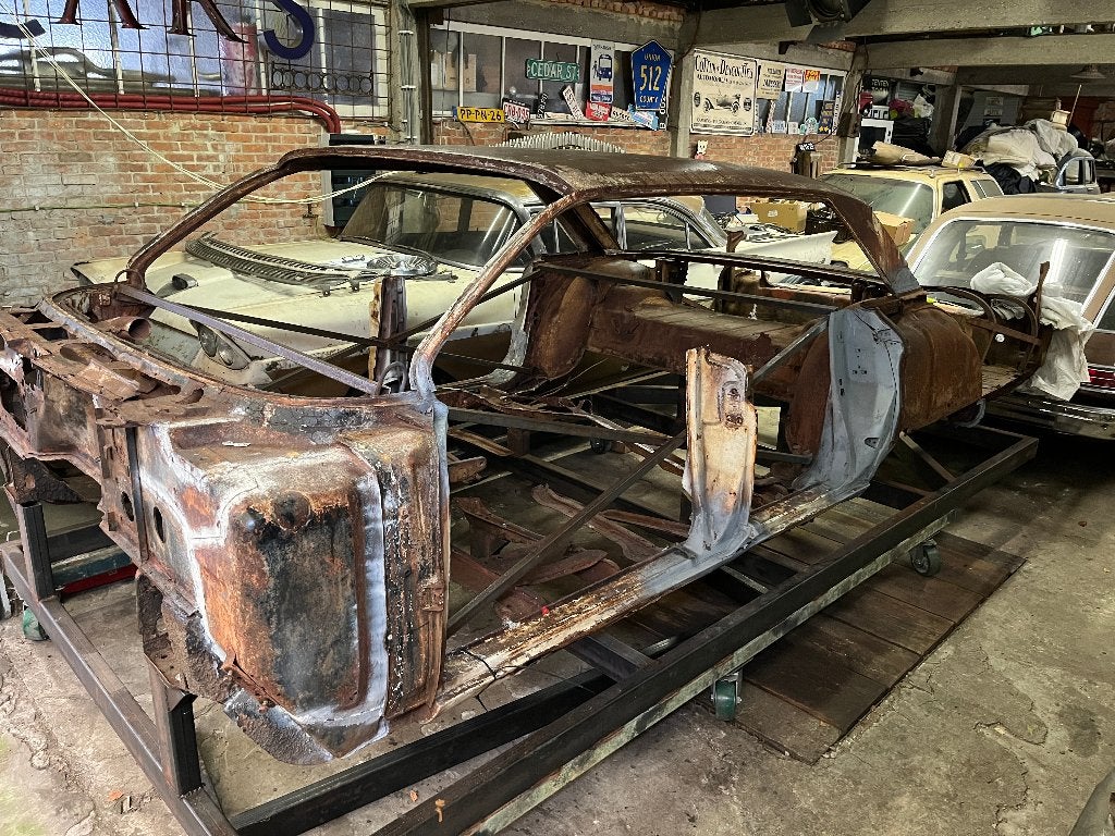Cadillac Eldorado brougham 1960, 2 stuks + parts car., foto 8
