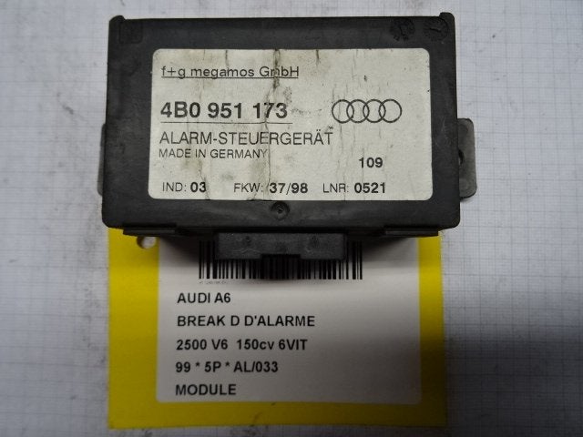 COMPUTER Audi A6 Avant Quattro (C5) (4B0951173), Auto-onderdelen, Info@audi.de, Audi, Audi AG, Gebruikt