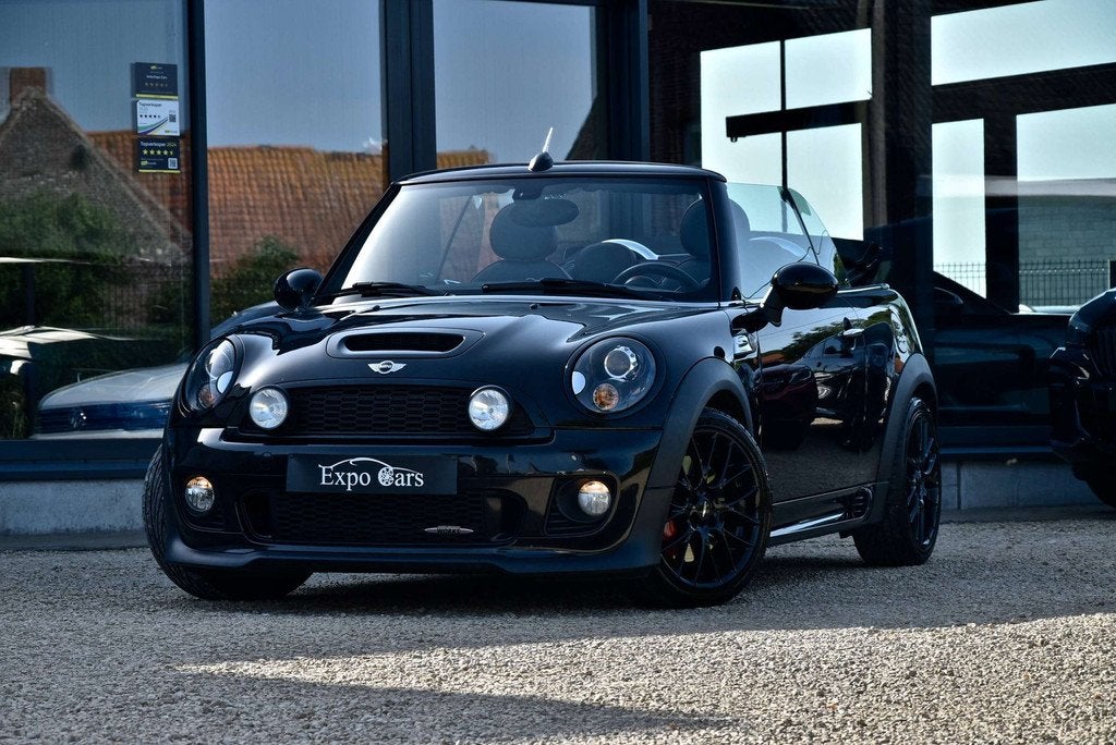 MINI John Cooper Works Cabrio Mini Cabriolet 1.6 John Cooper, Auto's, Mini, Gebruikt, 4 cilinders, Cabriolet, Zwart