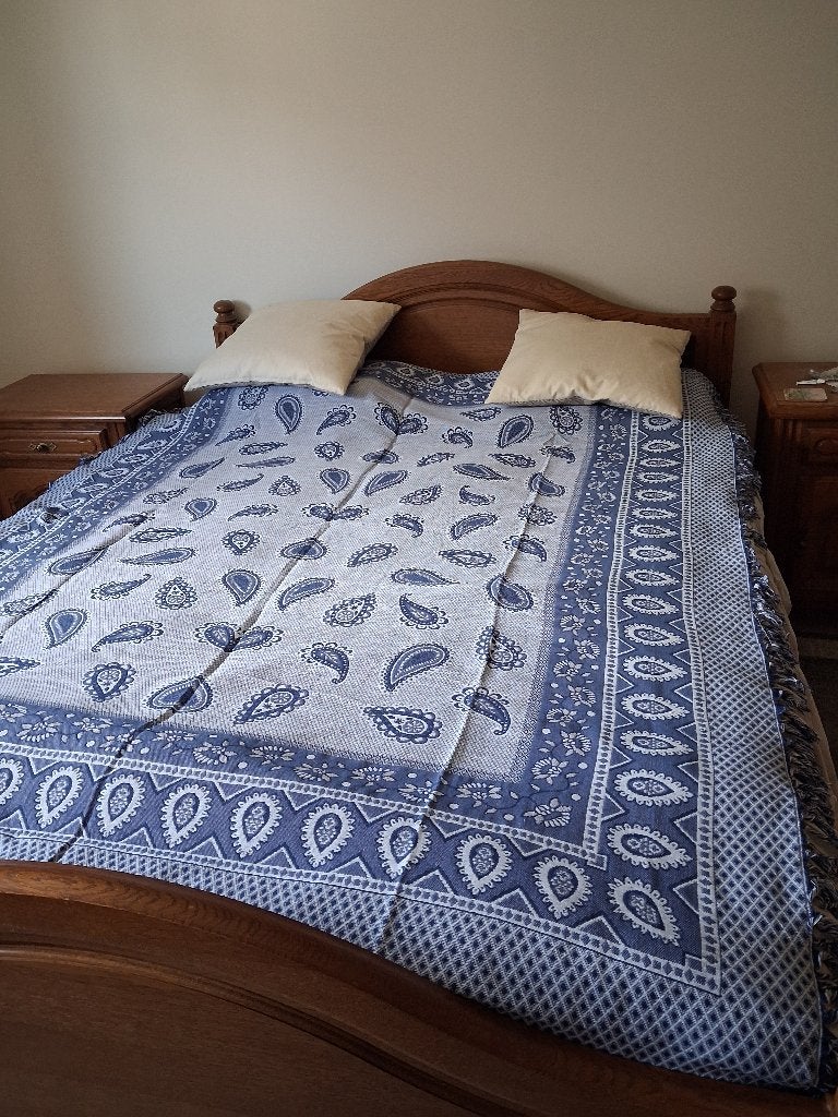 2 persoons bed 160-200cm lattenbodem commode 2 nachtkastjes, Huis en Inrichting, Slaapkamer | Bedden, Ophalen, Bruin, Tweepersoons