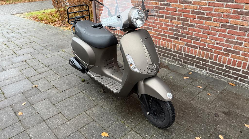 Scooter la souris, Enlèvement, Utilisé, Classe A (25 km/h), Essence