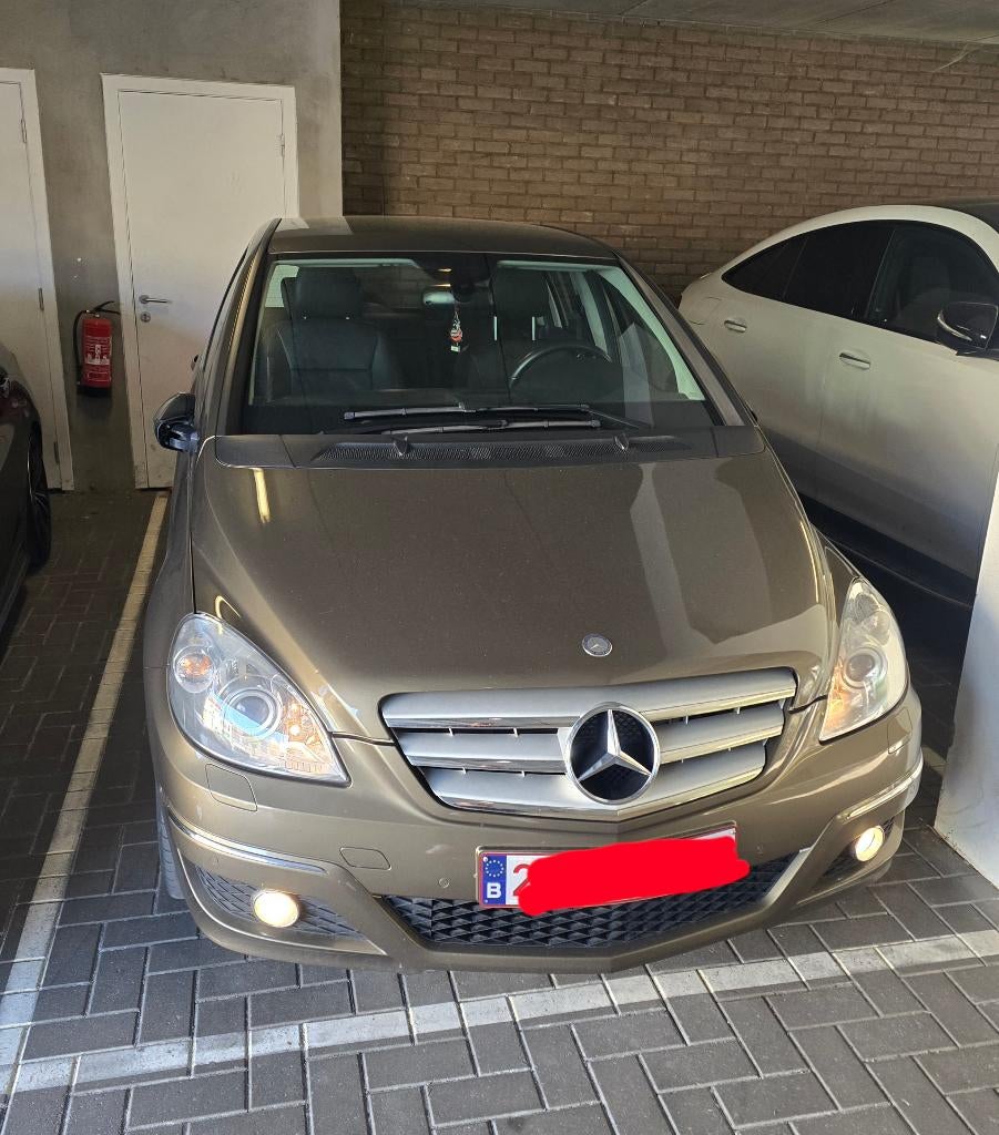 Mercedes B 200, Auto's, Mercedes-Benz, Euro 5, 4 cilinders, Bruin, Parkeersensor