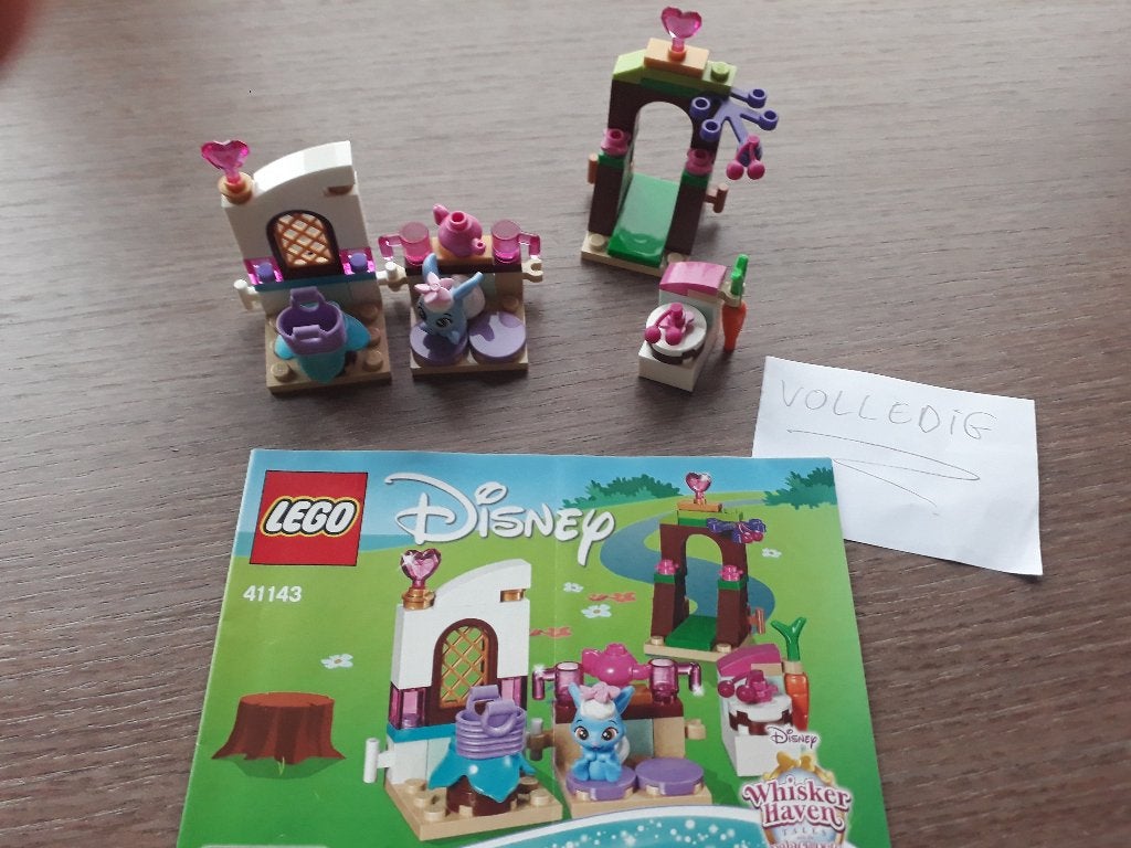 Lego Disney 41143 – Berry’s keuken, Lego, Ophalen of Verzenden, Zo goed als nieuw, Compleet