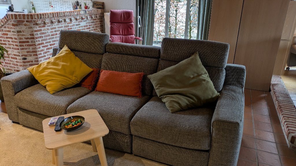 Vierzit met twee elektrische relaxen, 75 à 100 cm, 250 à 300 cm, Quatre personnes ou plus, Banc droit