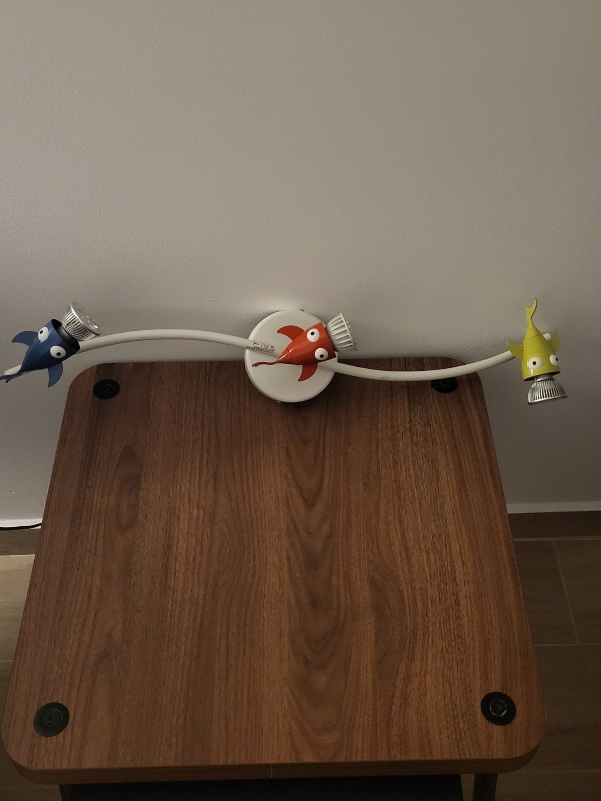 Plafonnier neuf 3 spots poissons colorés orientables, Maison & Meubles, Lampes | Plafonniers, Enlèvement, Bleu, Neuf, Plafonnier
