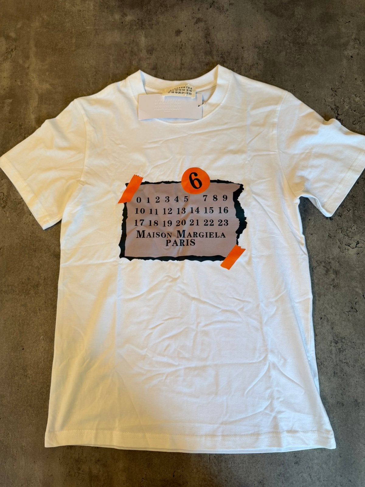 Maison Margiela t-shirt, Enlèvement ou Envoi, Neuf, Taille 46 (S) ou plus petite, Blanc