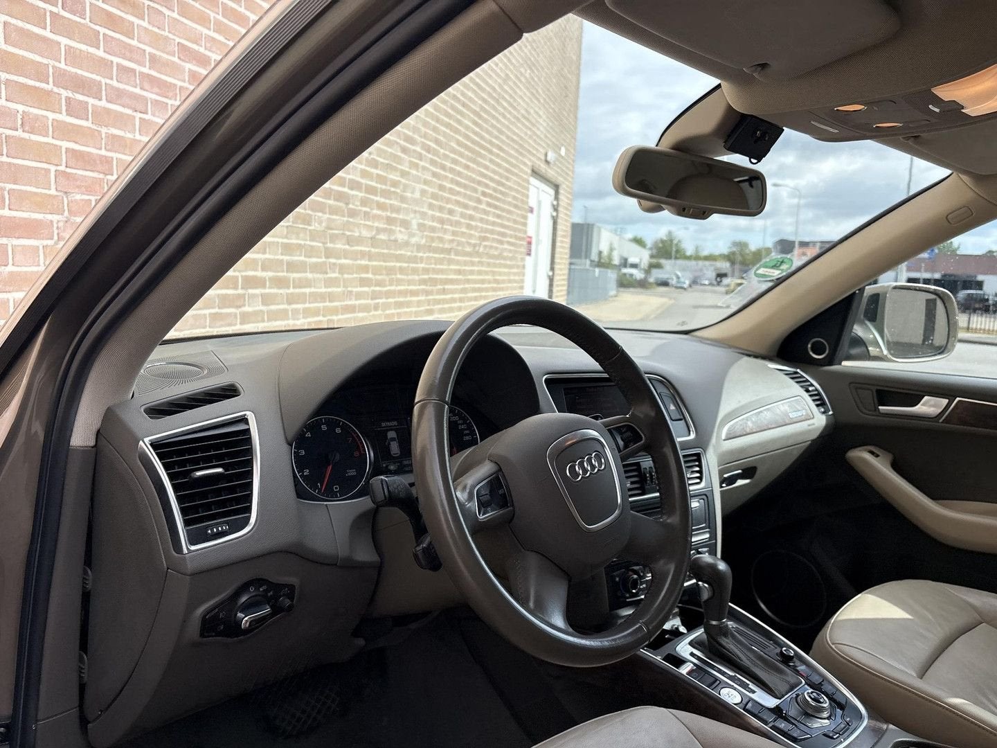 Audi Q5 2.0 TFSI quattro Pro Line | Leder | Climate | Cruise, Auto's, Automaat, 199 g/km, Beige, Q5