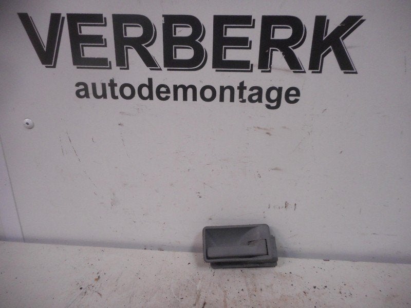 POIGNEE INTÉRIEURE DROIT Opel Corsa A (01-1982/03-1993), Autos : Pièces & Accessoires, Carrosserie & Tôlerie, Opel, Opel Automobile GmbH