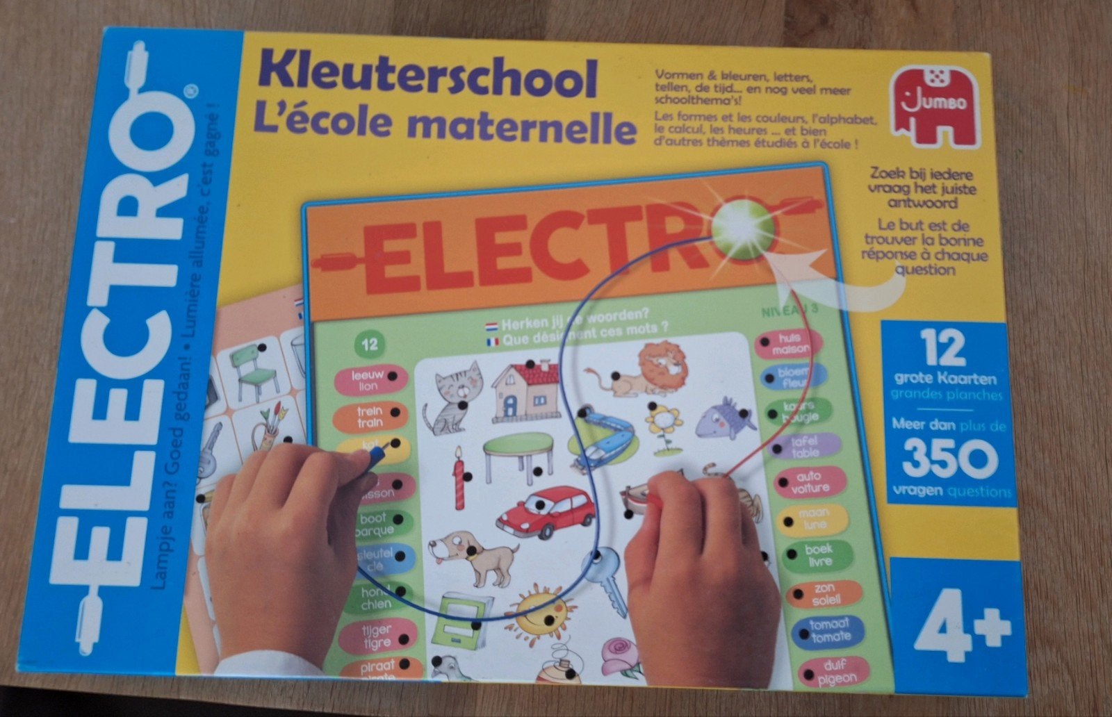 Electro kleuterschool, Ophalen