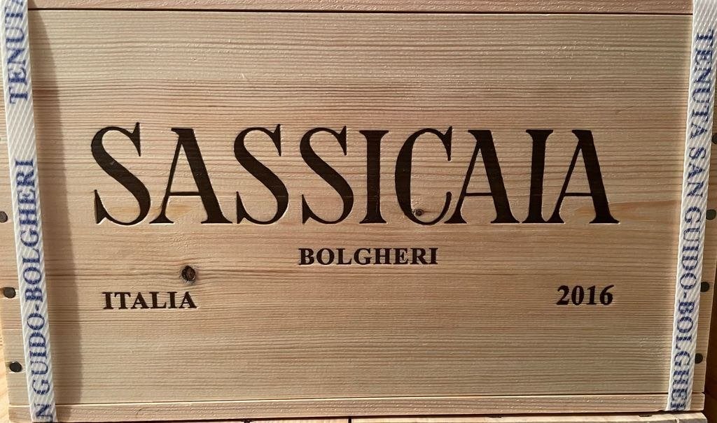 Sassicaia 2016 - kistje 6 flessen OWC - 100pt Parker, Ophalen, Nieuw, Italië, Rode wijn